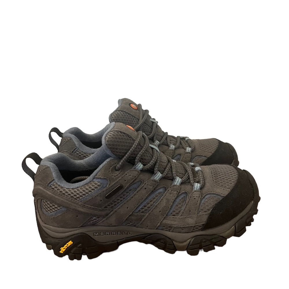 NEW Women’s Merrell Moab 2 Waterproof Hiking Shoes